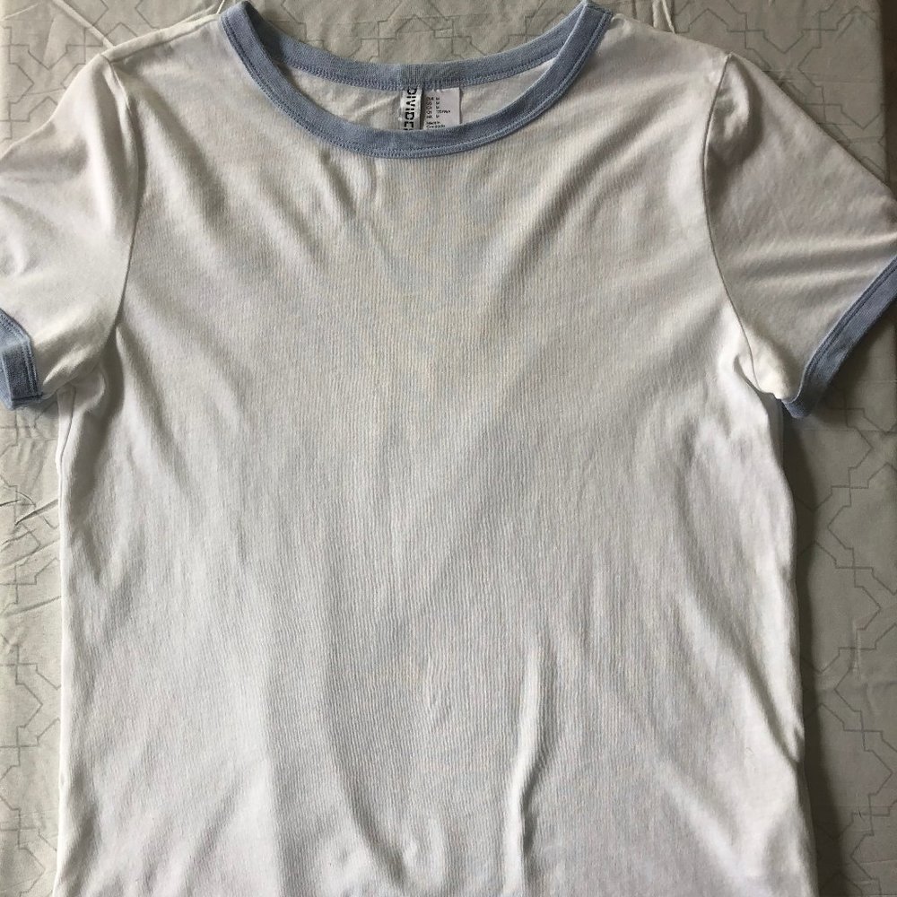 H&M White tshirt - Sz M